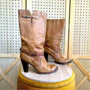 Vintage Zodiac Tan Leather Boots